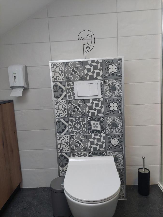 Comfort Suites Velika Gorica Esterno foto